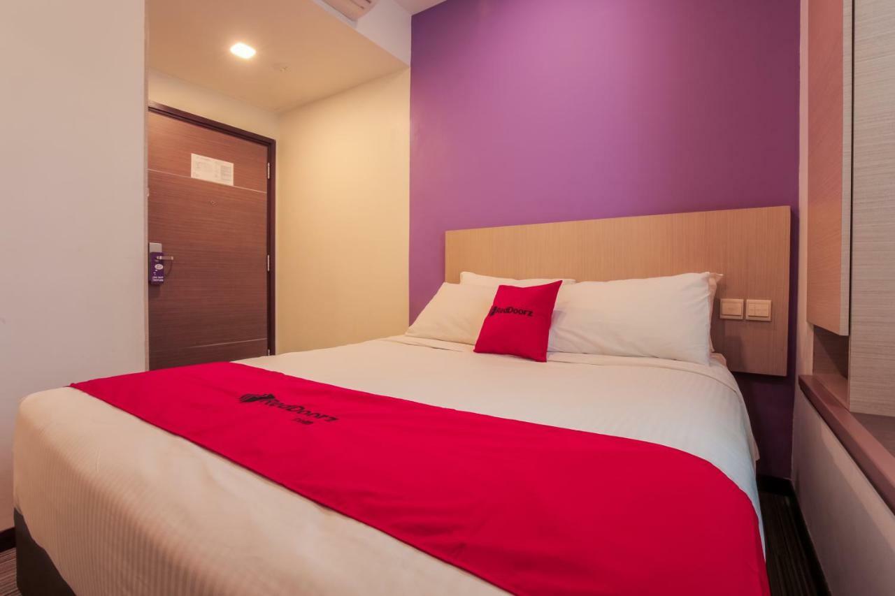 Reddoorz Premium @ Balestier Ξενοδοχείο Σιγκαπούρη Δωμάτιο φωτογραφία